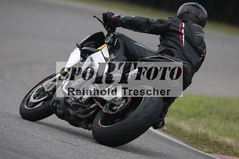 /Archiv-2023/47 24.07.2023 Track Day Motos Dario - Moto Club Anneau du Rhin/10